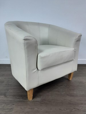 Lot 211 - MODERN TUB CHAIR