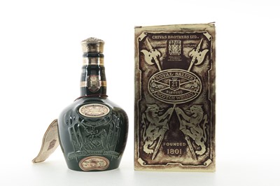 Lot 343 - CHIVAS ROYAL SALUTE 21 YEAR OLD EMERALD DECANTER 50CL