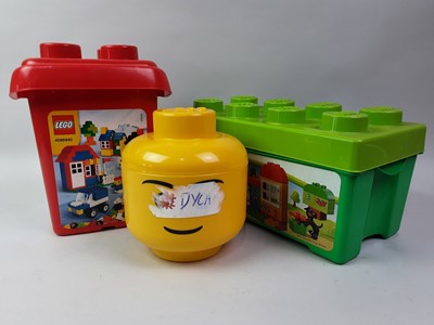 Lot 434 - GROUP OF LEGO