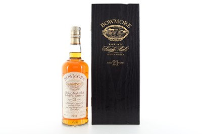 Lot 200 - BOWMORE 21 YEAR OLD