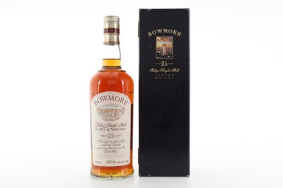 Lot 225 - BOWMORE 25 YEAR OLD 75CL