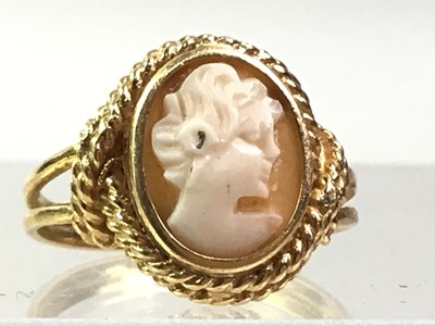 Lot 608 - THREE DRESS RINGS