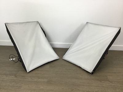 Lot 2 - GROUP OF SIX PHOTOGRAPHY FLASH SOFTBOXES