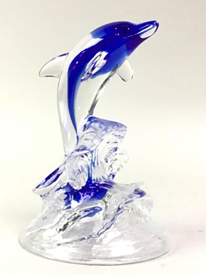 Lot 699 - GROUP OF GLASS ANIMALS