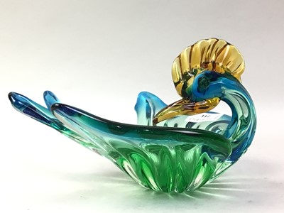 Lot 244 - MURANO STYLE CRESTED GLASS BIRD