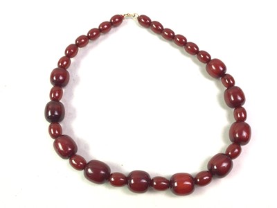 Lot 11 - CHERRY AMBER NECKLACE