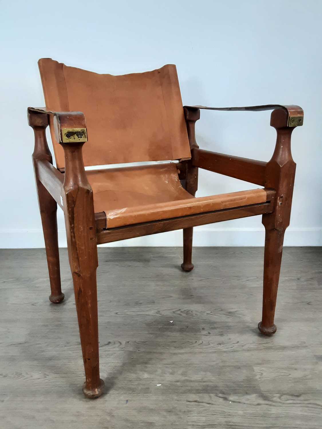 Lot 426 - MICHAEL D`SOUZA MUFTI, ITALIAN TEAK AND TAN LEATHER SAFARI CHAIR