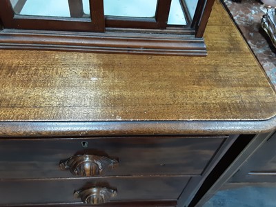 Lot 62 - TWO CHESTS OF DRAWERS