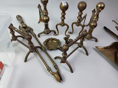 Lot 334 - COLLECTION OF BRASS WARE