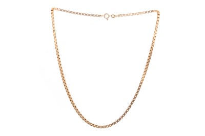 Lot 586 - NECKCHAIN