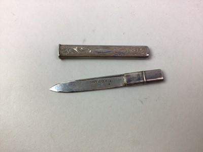 Lot 422 - LATE VICTORIAN SILVER FRUIT KNIFE