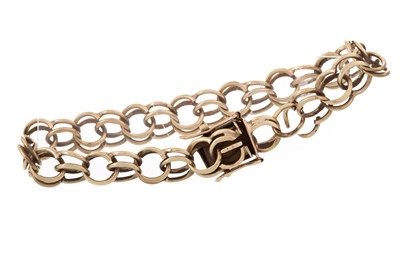 Lot 604 - GOLD OPENWORK BRACELET