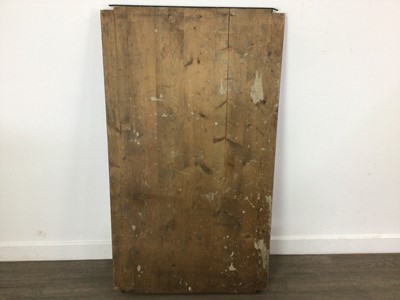 Lot 19 - WESTERN EXTERMINATOR COMPANY ORIGINAL HAND PAINTED SIGN