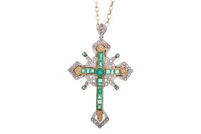 Lot 608 - SPANISH STYLE EMERALD AND DIAMOND CROSS PENDANT