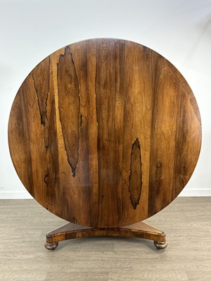 Lot 1538 - WILLIAM IV ROSEWOOD BREAKFAST TABLE