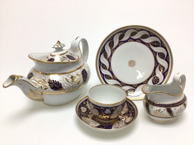 Lot 1540 - NEW HALL PORCELAIN COMPOSITE TEA AND COFFEE SERVICE