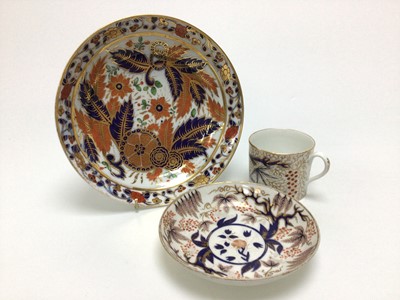 Lot 1542 - COLLECTION OF EARLY ENGLISH PORCELAIN CUPS AND SAUCERS