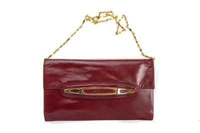 Lot 1169 - LEATHER CLUTCH BAG