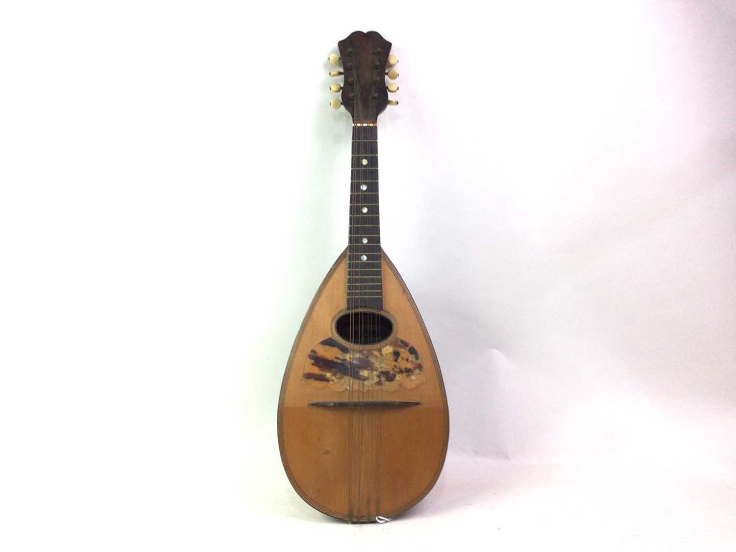 Lot 54 - ITALIAN BOWL BACK MANDOLIN
