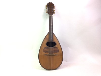 Lot 61 - ITALIAN BOWL BACK MANDOLIN