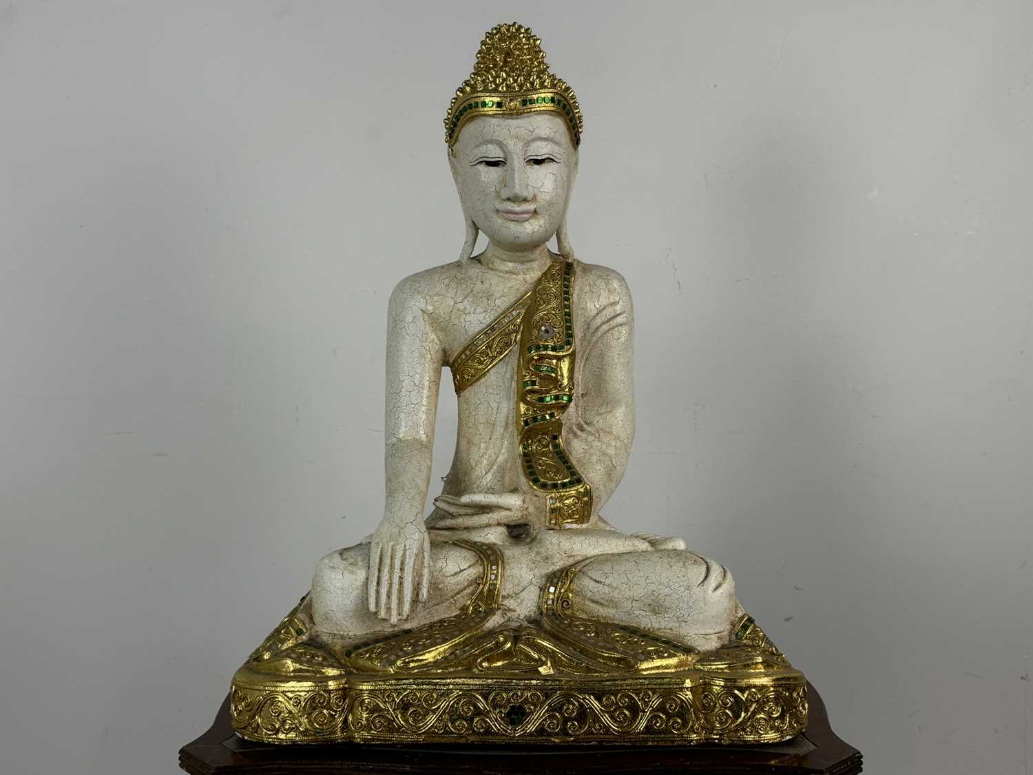 Lot 685 - THAI LANNA STYLE STUCCO BUDDHA