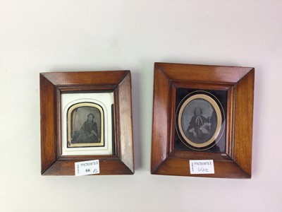 Lot 66 - TWO DAGUERREOTYPE PORTRAITS
