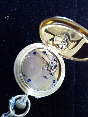 Lot 835 - GOLD HALF HUNTER POCKET WATCH