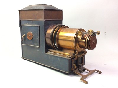 Lot 301 - VICTORIAN MAGIC LANTERN