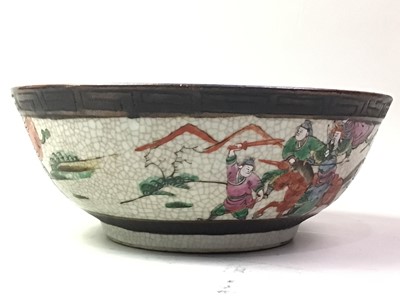 Lot 130 - 19TH CENTURY CHINESE PUNCH BOWL