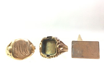 Lot 161 - TWO GOLD RINGS