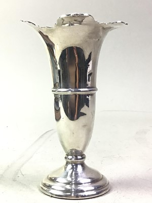 Lot 408 - ELIZABETH II SILVER VASE