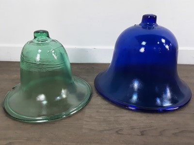 Lot 470 - CONTEMPORARY ART GLASS LIGHT FITTINGS