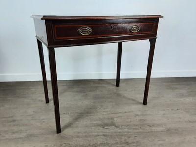 Lot 506 - GEORGIAN MAHOGANY SIDE TABLE