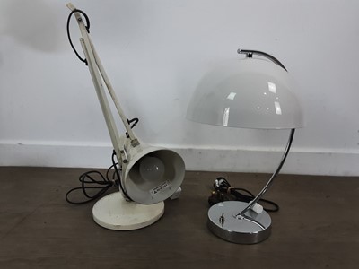 Lot 621 - CREAM PAINTED ANGLEPOISE LAMP