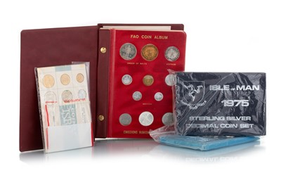 Lot 49 - COLLECTION OF DECIMAL SETS AND OTHER COINAGE