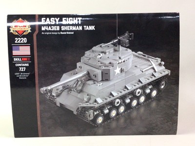 Lot 691 - BRICK MANIA 2220 EASY EIGHT CUSTOM LEGO TANK