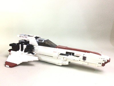 Lot 694 - CUSTOM LEGO BATTLE STAR GALACTICA 'COLONIAL VIPER MKII STARSHIP