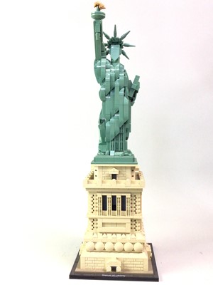 Lot 614 - LEGO 21042 ARCHITECTURE STATUE OF LIBERTY