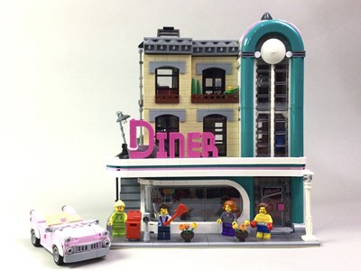 Lot 599 - LEGO 10260 CREATOR DOWN TOWN DINER