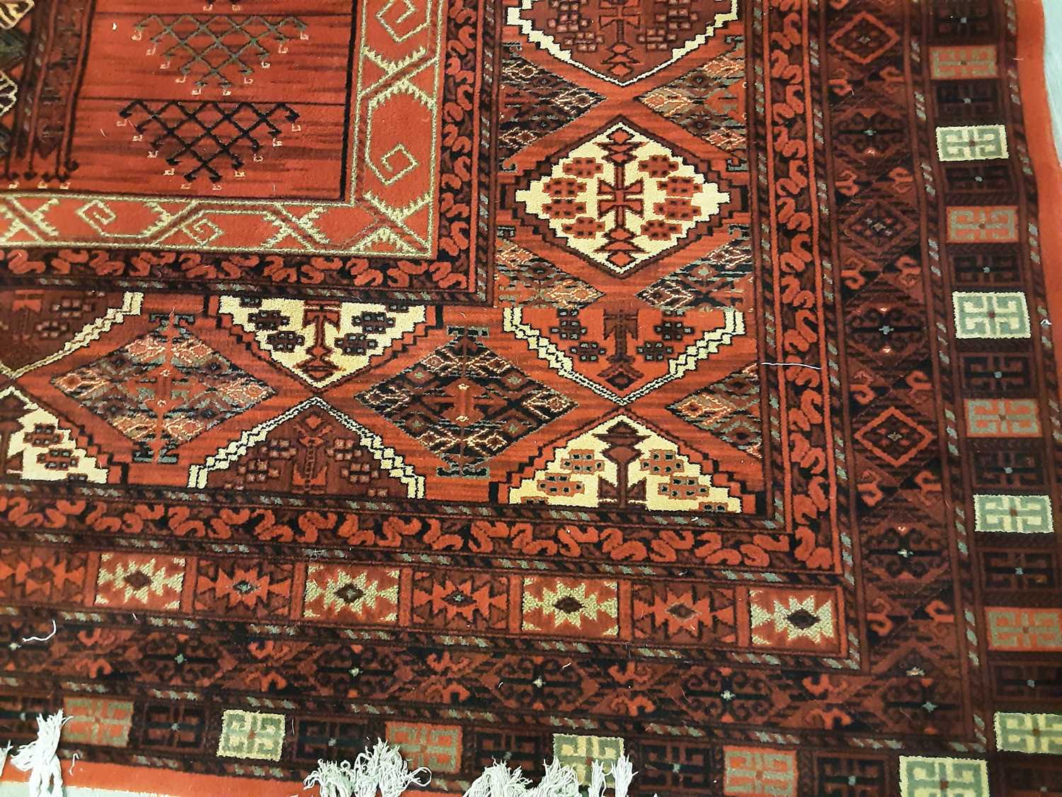 Lot 581 - SUPER KESHAN WOOL RUG