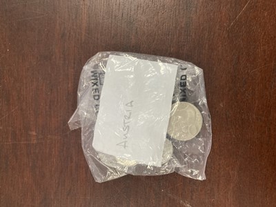 Lot 13 - GROUP OF FOREIGN COINS AND PAPER MONEY