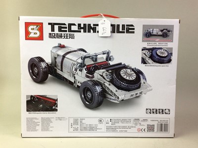 Lot 663 - CADILLAC ELDORADO BUILDABLE MODEL