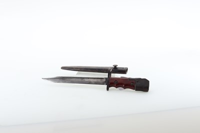 Lot 67 - BRITISH NO 7 MK I BAYONET