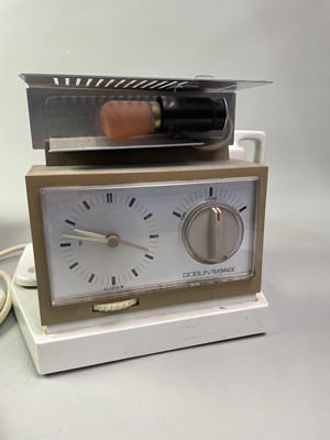 Lot 24 - TWO TEASMADE