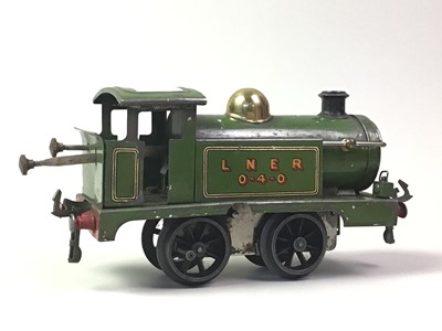 Lot 29 - TIN PLATE STEAM LOCOMOTIVE AND TENDER