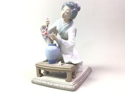 Lot 48 - THREE LLADRO GROUPS