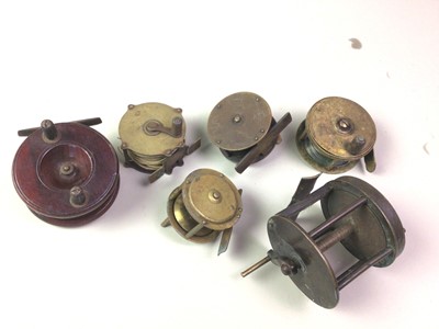 Lot 86 - COLLECTION OF ANTIQUE FISHING REELS