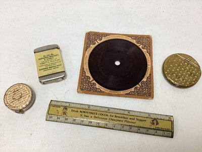 Lot 281 - BISCUIT MERCHANDISE