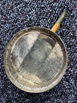 Lot 10 - TANK BISCUIT TIN