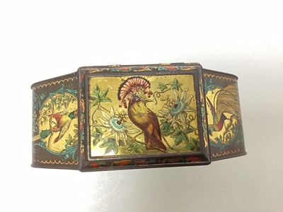 Lot 167 - EXOTIC BIRDS BISCUIT TIN